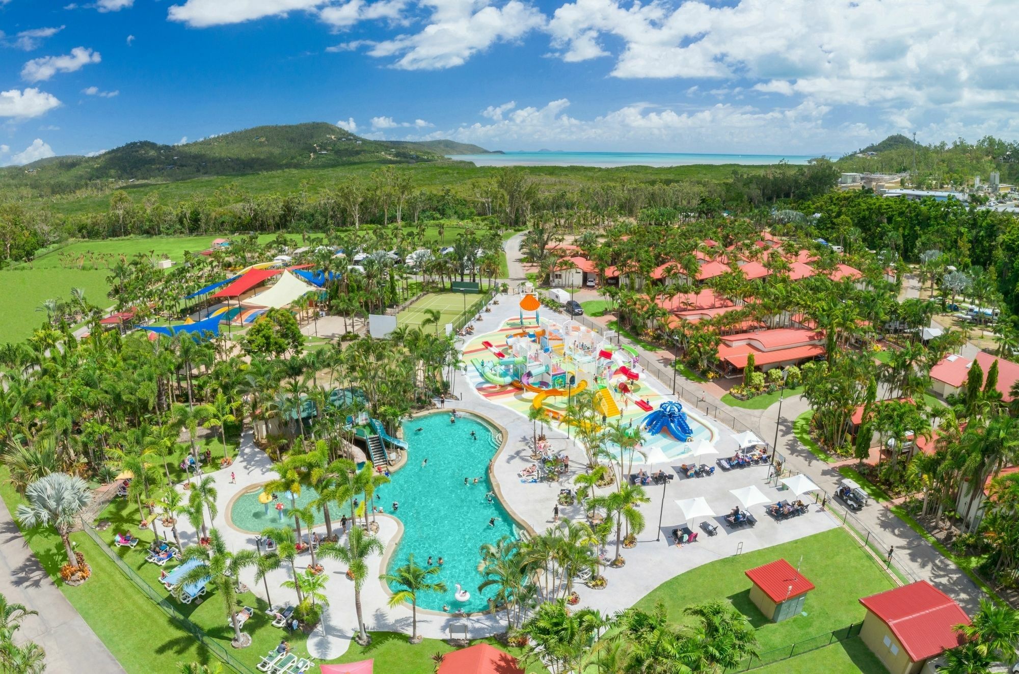 Big4 Adventure Whitsunday Resort Еърли Бийч Екстериор снимка